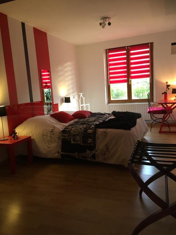 הוילה Vauciennes  La Loge Du Vigneron מראה חיצוני תמונה